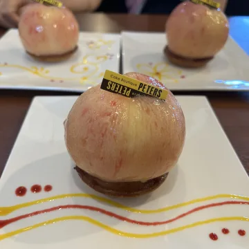 ノウタス　ケーキブティックピータース