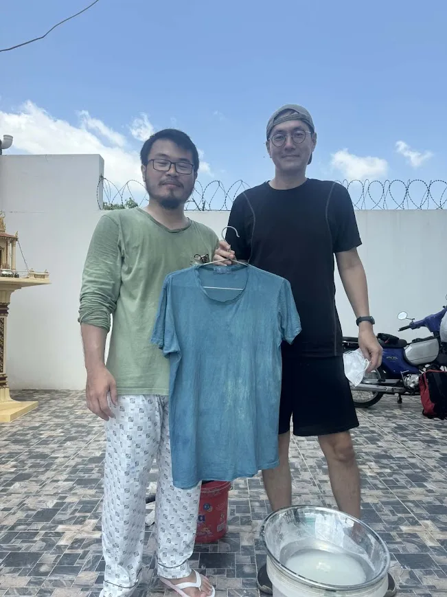 ノウタス　藍染